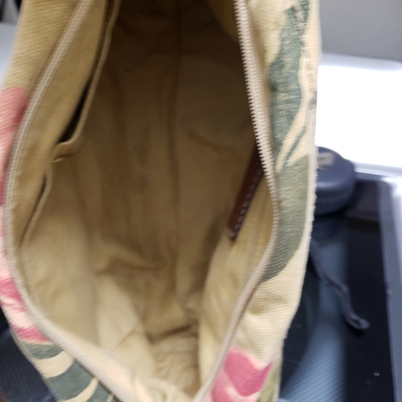 Fossil Handcrafted Floral Fabric Leather … - Picture 6 of 8